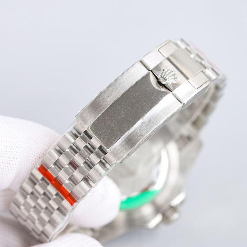 GMT-Master II “pepsi”